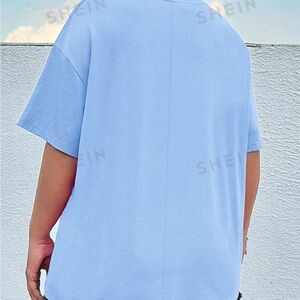 SHEIN CURVE  Loose Fit Drop Shoulder T-Shirt With Pattern Print